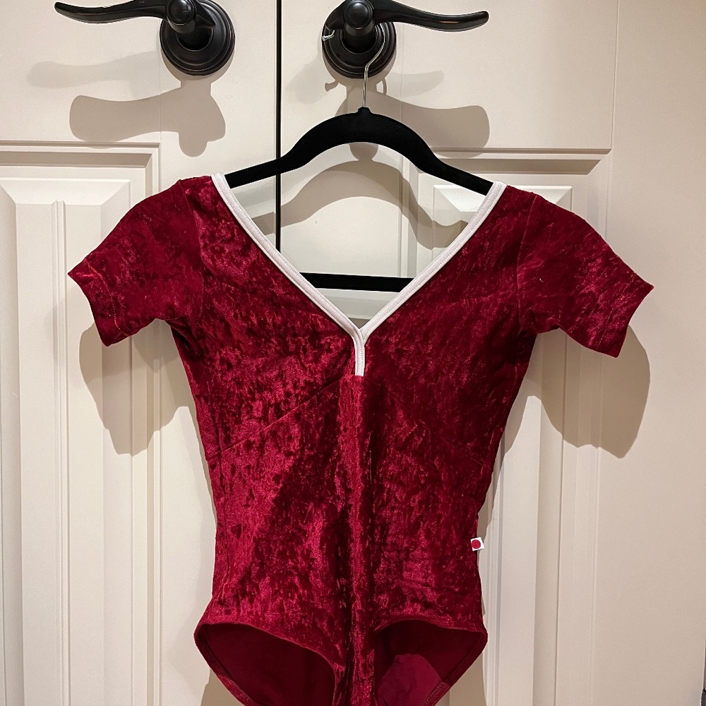 yumiko leotard